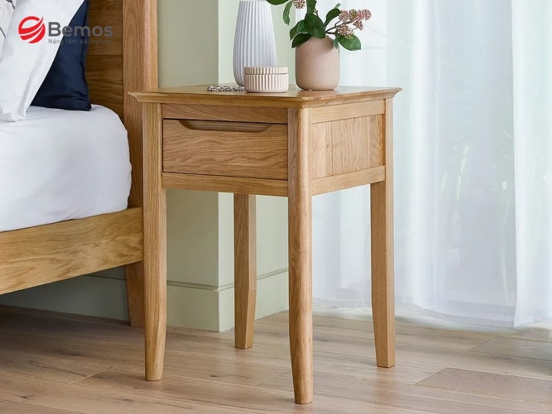 Hãy lựa chọn tủ đầu giường bằng gỗ để sử dụng lâu dài