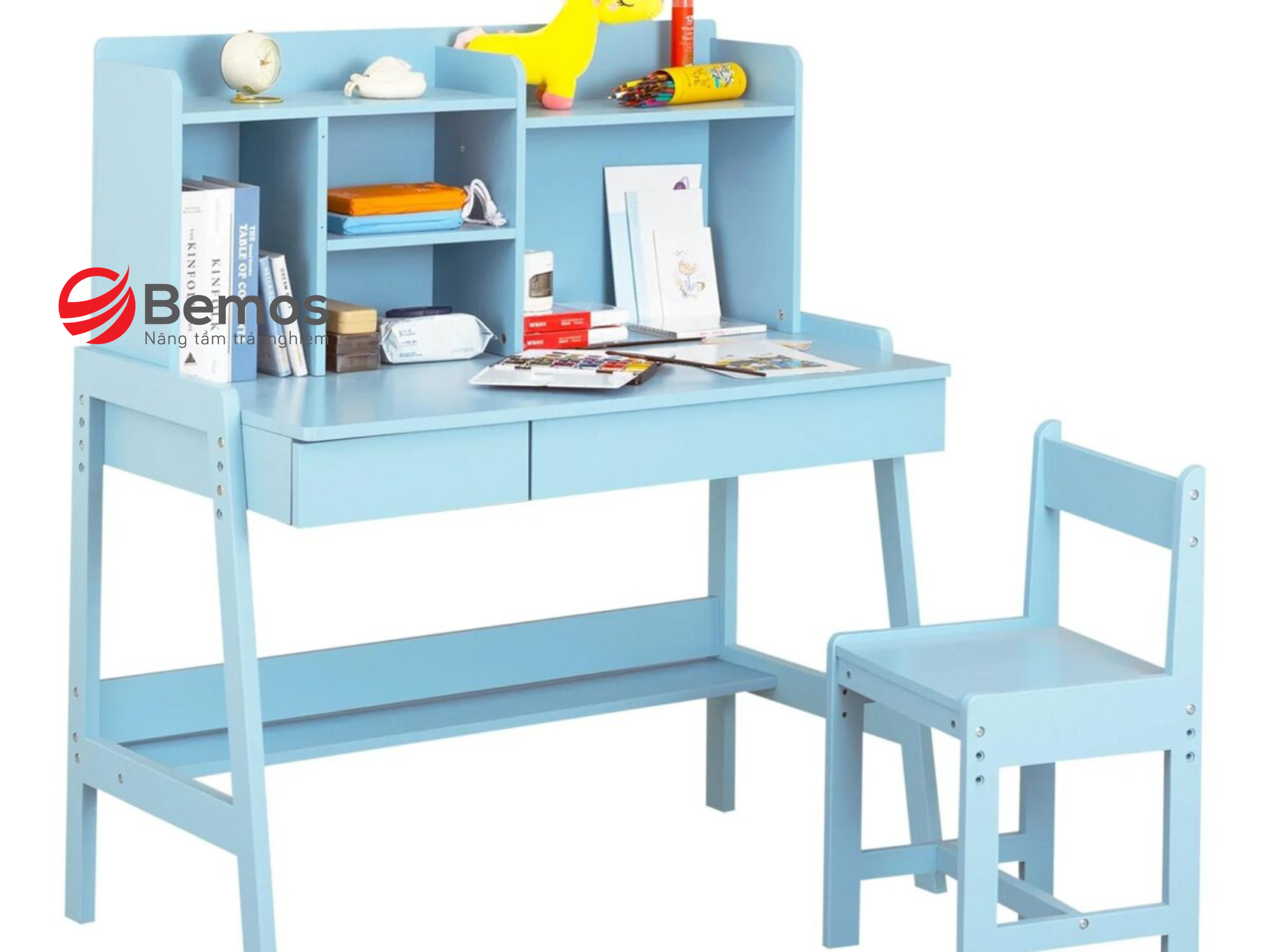 ban-hoc-cho-be-trai-2