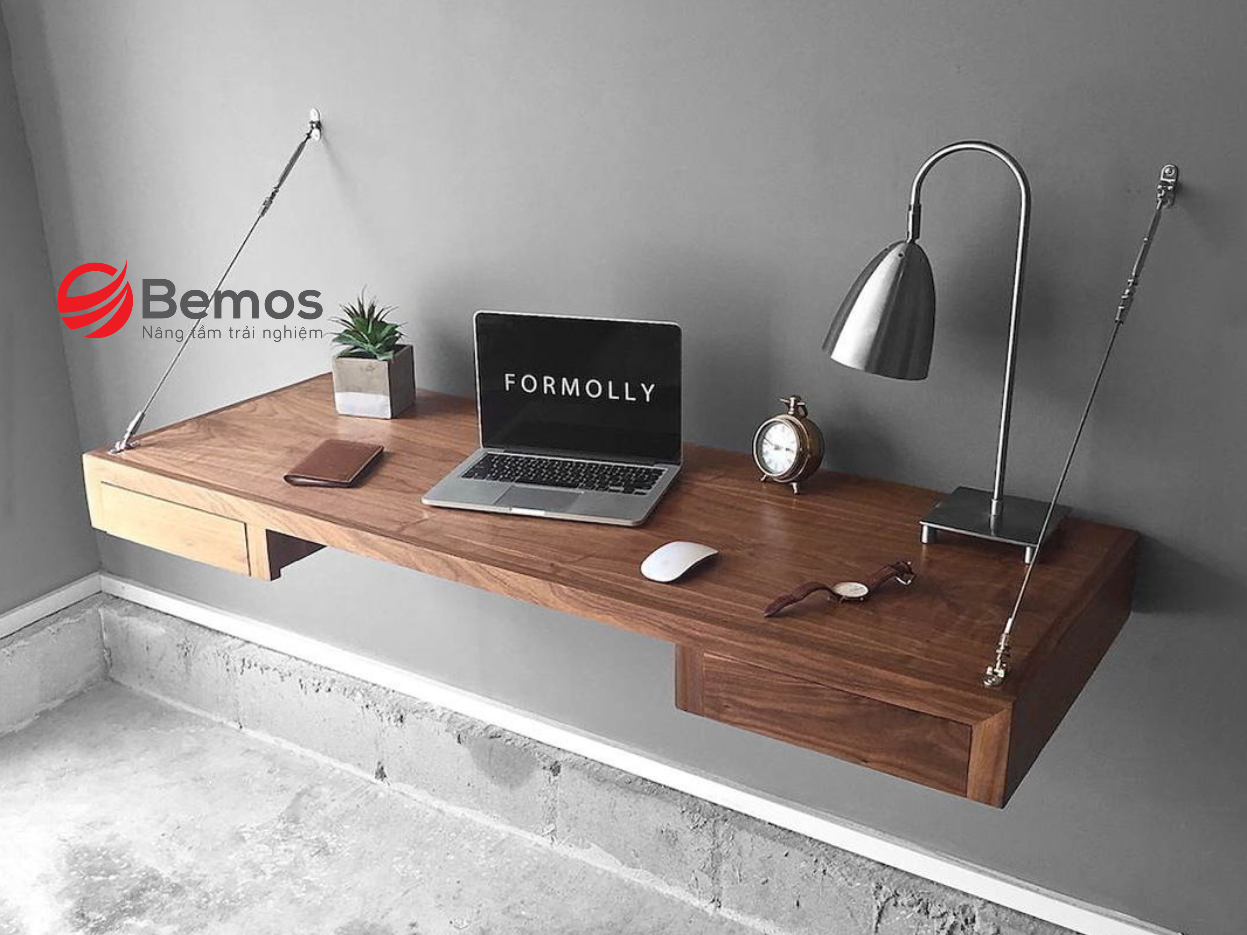 ban-hoc-treo-tuong-cho-be-2