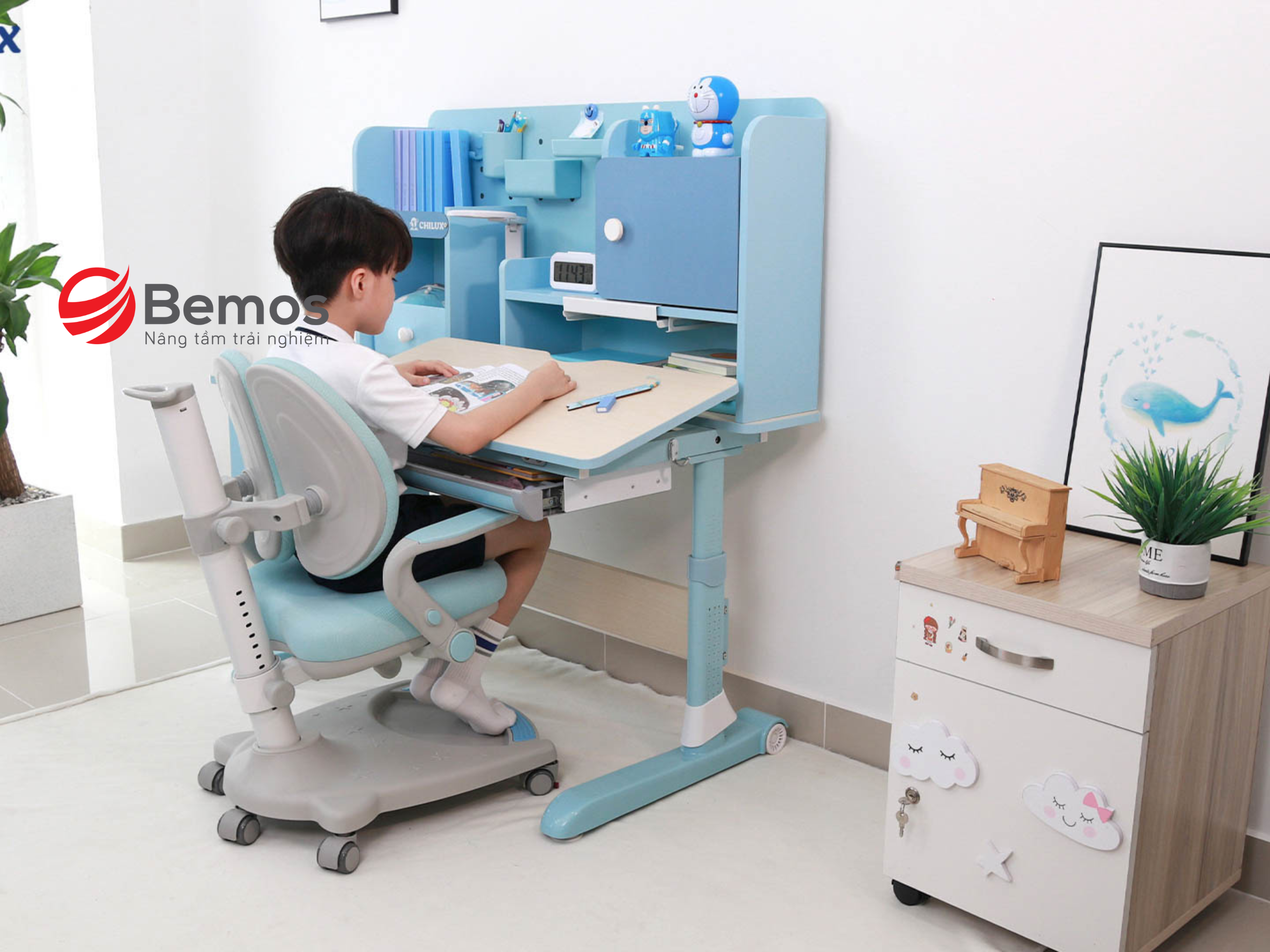 ban-hoc-cho-be-gai-lop-1-2