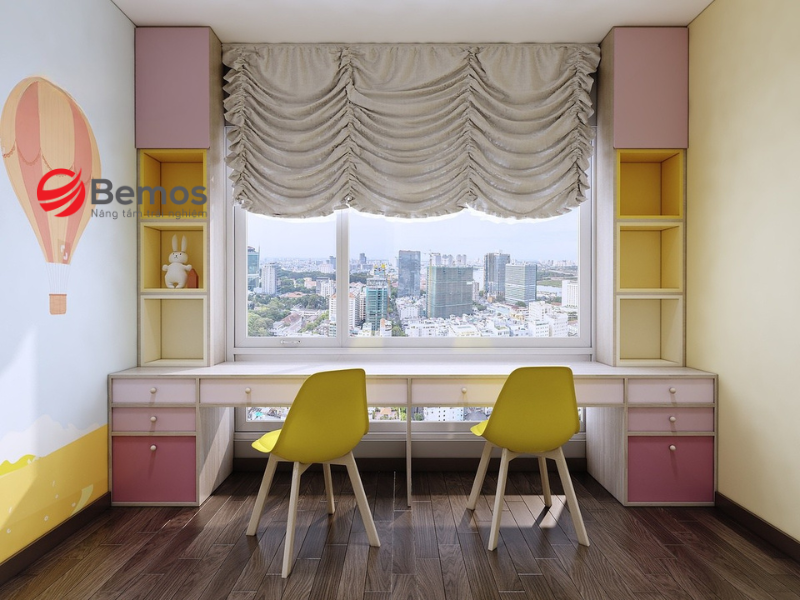 ban-hoc-doi-cho-be-gai-2