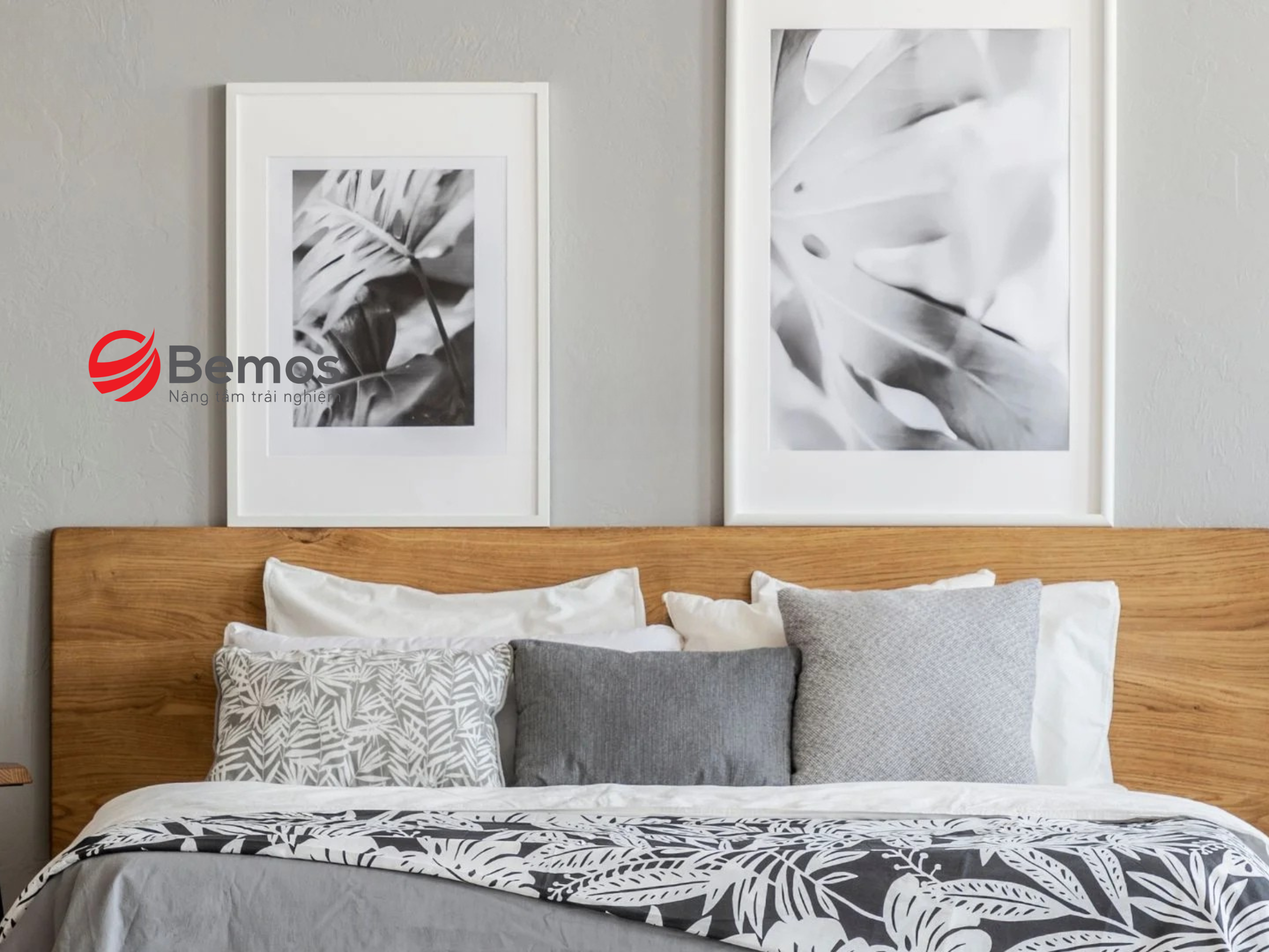 Tranh Decor Treo Tường - Bí Quyết Trang Trí Phòng Khách Sang Trọng Và Hiện Đại