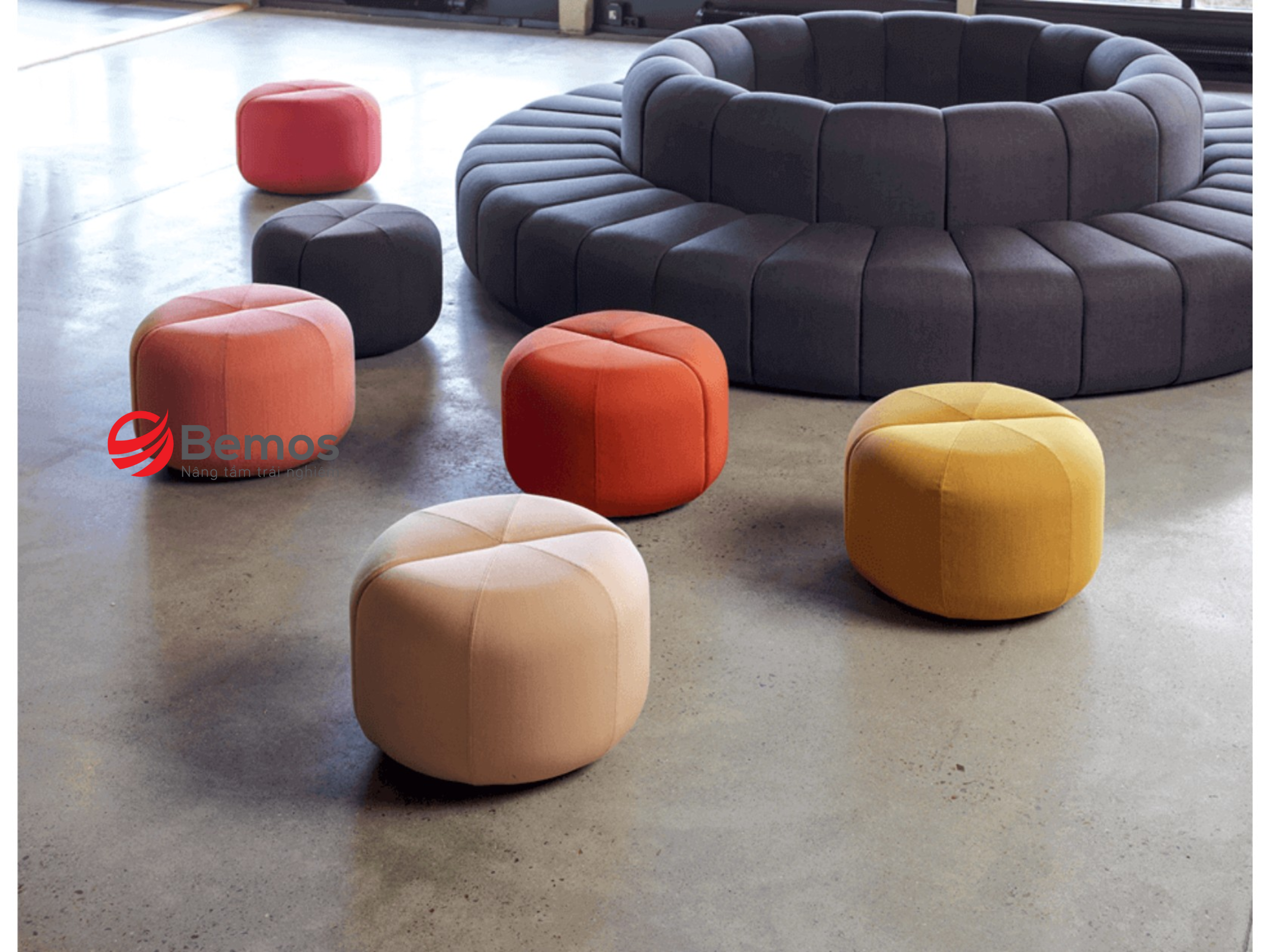 Ghế Sofa Đôn Là Giải Pháp Tối Ưu Cho Không Gian Sống Tiện Ích