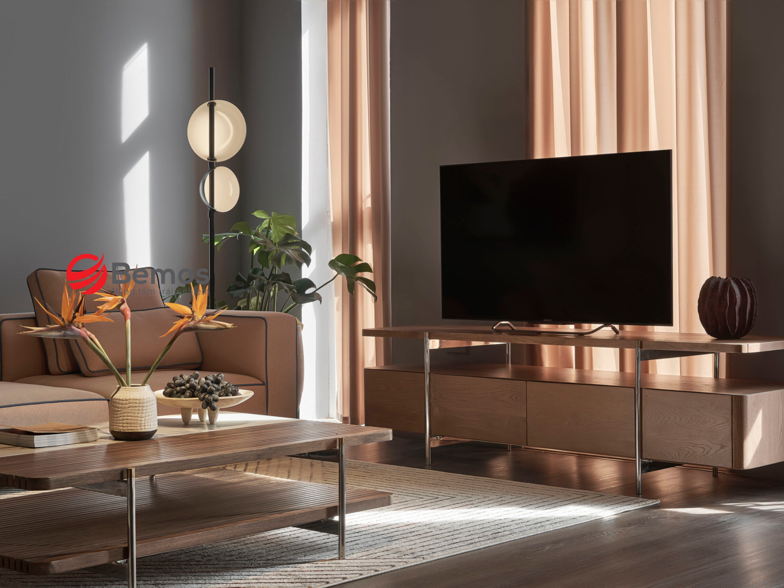 Kệ Tivi Gỗ Sồi Mỹ Là Gì? Mẹo Chọn Kệ Tivi Phù Hợp