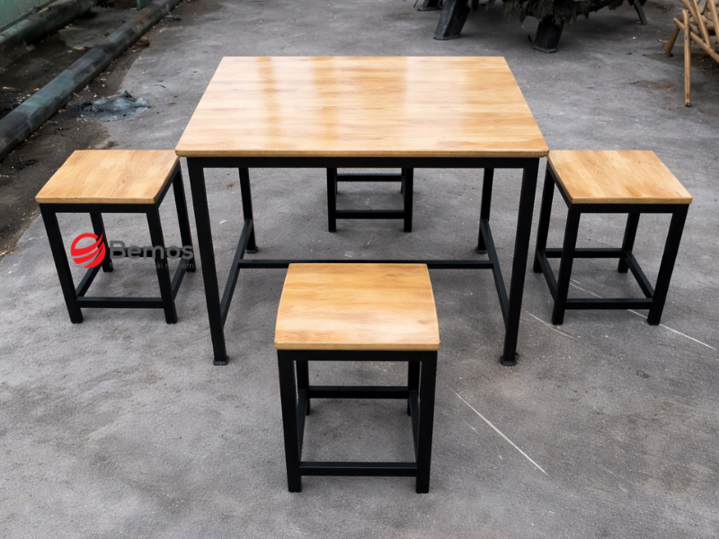 Xu hướng sử dụng bàn ăn chân sắt mặt gỗ