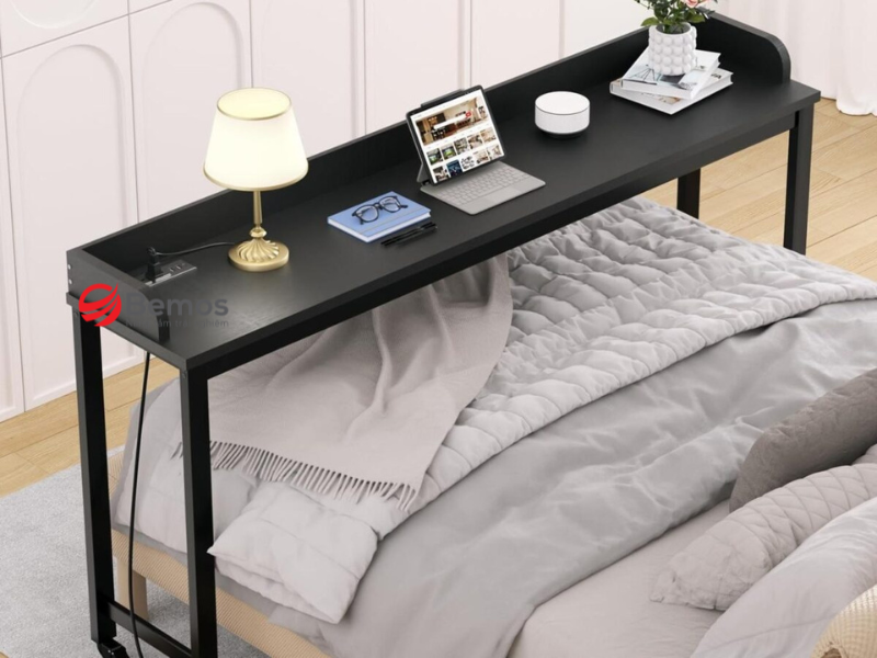 Lợi ích khi dùng bàn để laptop trên giường