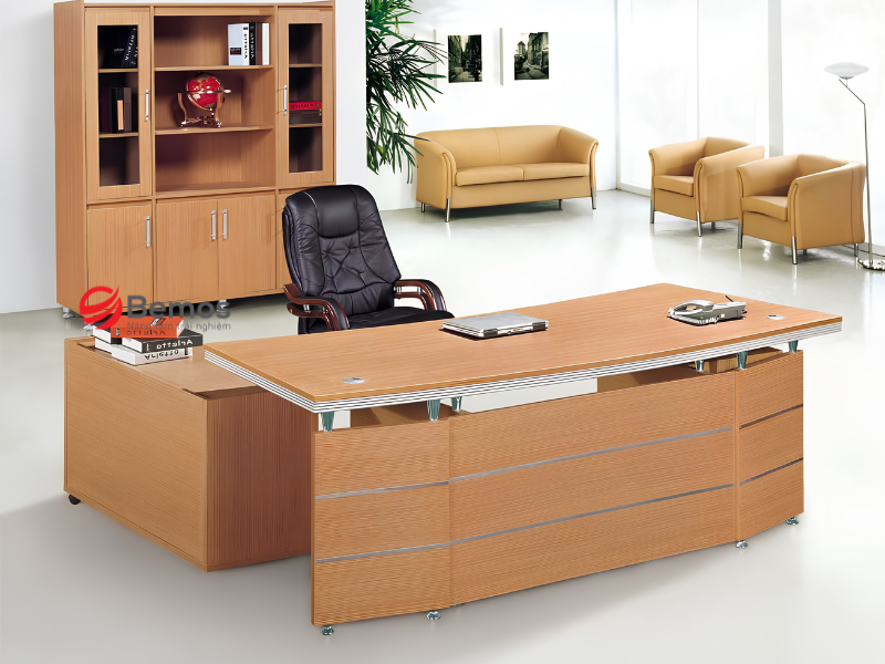 Bàn giám đốc mệnh thuỷ