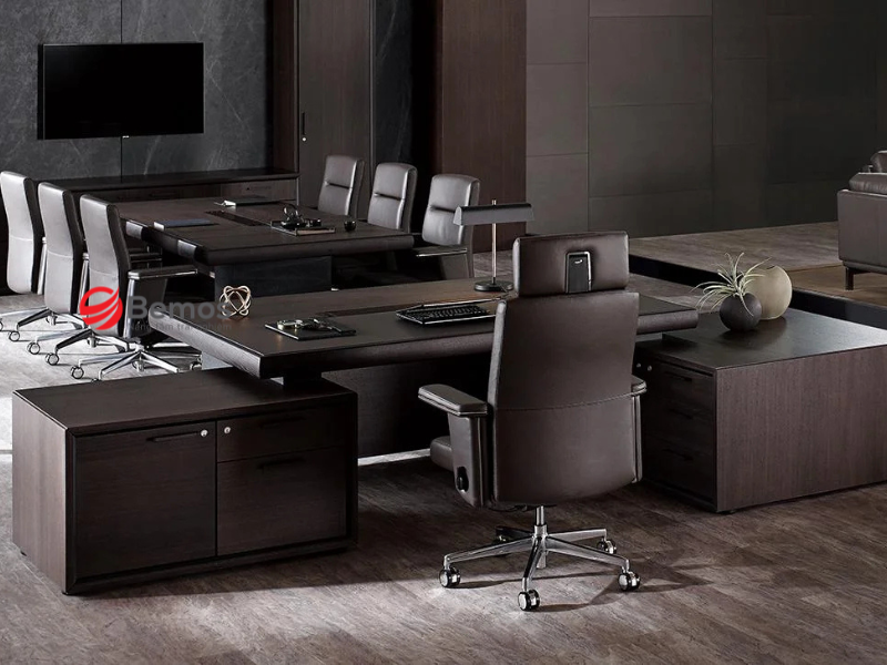 Nên chọn bàn giám đốc nhập khẩu hay sản xuất trong nước