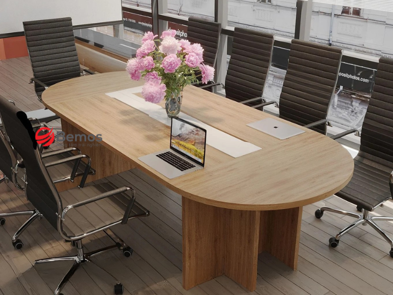 Bàn họp bầu dục