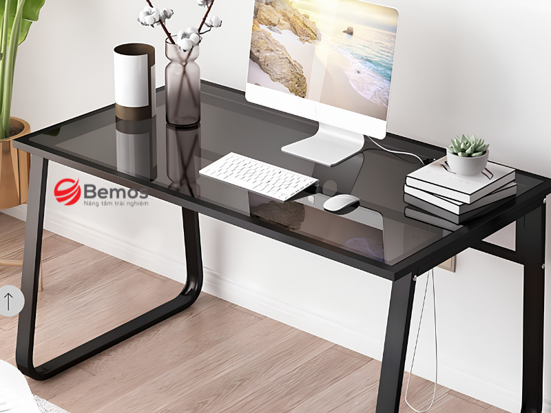 Bàn Làm Việc Chân Sắt Chữ U: Nguyên Lý Kết Cấu Và Điều Cần Biết Trước Khi Đặt