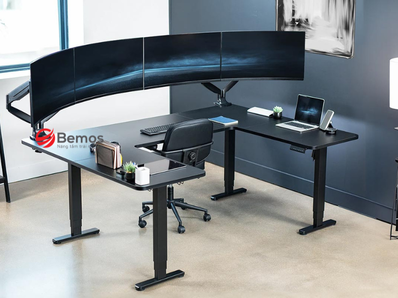 Các chất liệu phổ biến trong bàn làm việc chữ U