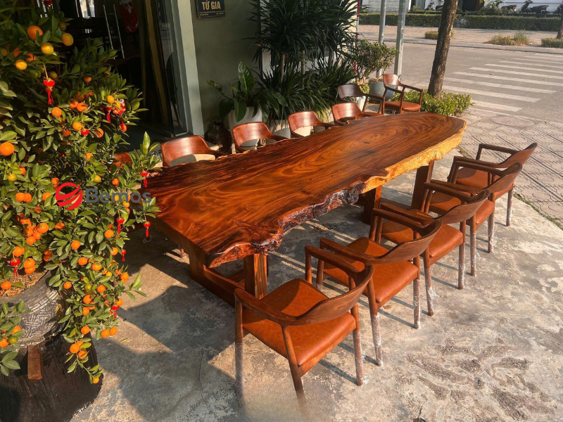Đặc tính gỗ gõ đỏ