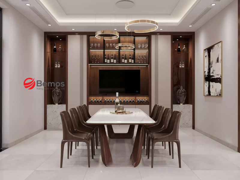 Vì sao showroom nên chọn xưởng gia công thay vì tự sản xuất