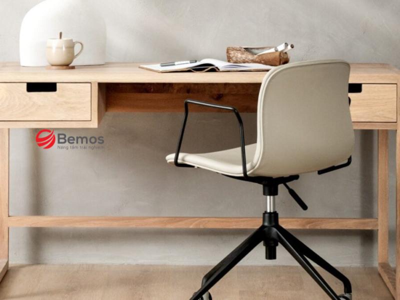 Lưu ý khi sử dụng bàn làm việc gỗ cao su