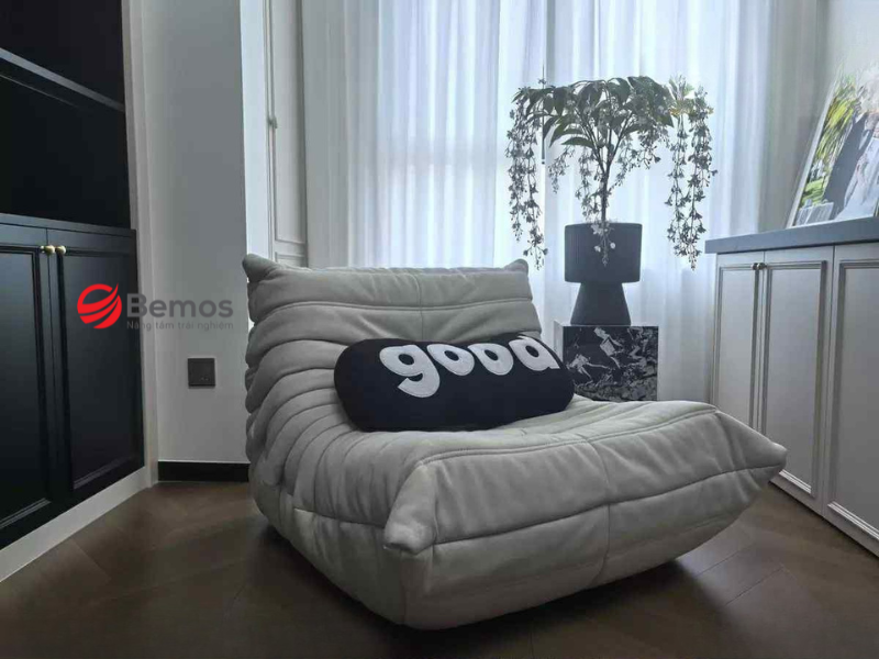 Ghế Lười Đọc Sách - Không Gian Thư Giãn Lý Tưởng Khi Đọc Sách