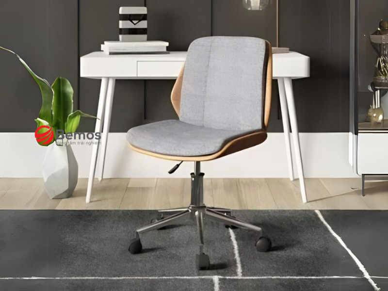 Đối tượng nào có thể sử dụng ghế xoay không vịn